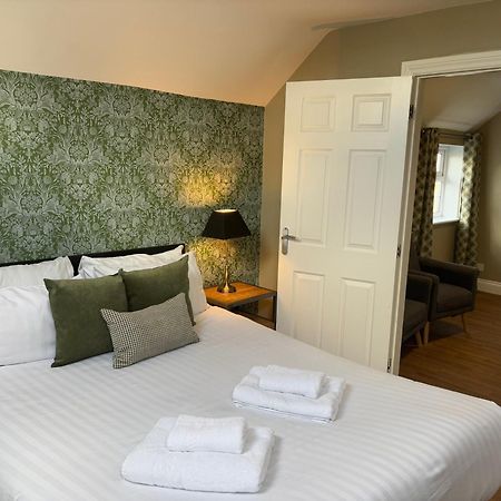 The Mortimer Arms (Adults Only) Romsey Dış mekan fotoğraf